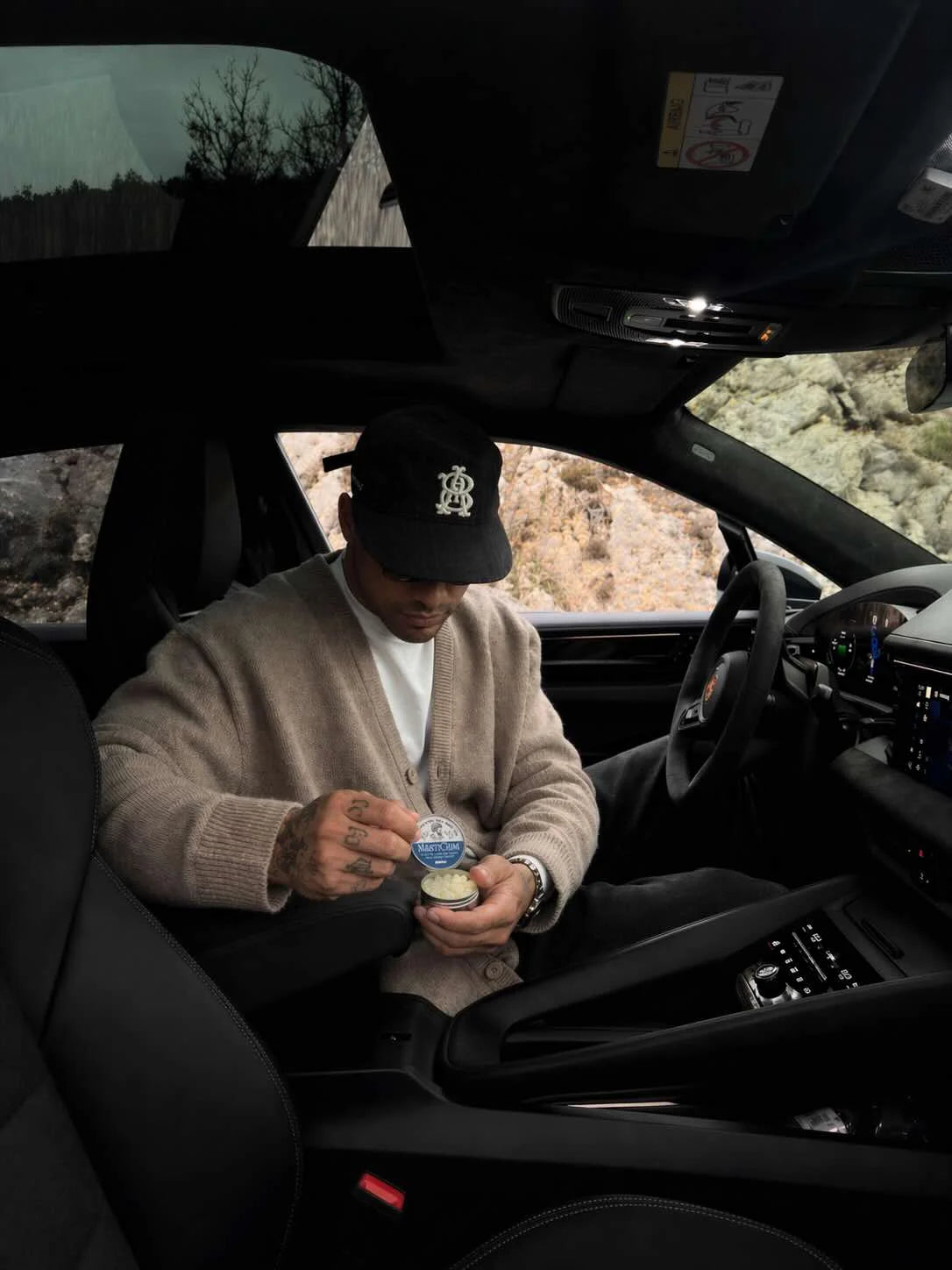 MastiGum lifestyle - v aute